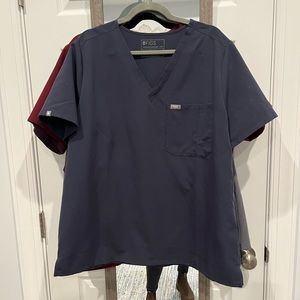 Quiet navy Catarina figs top xxl